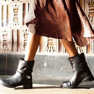 ROSS & SNOW Gray Cristiana Moto Boots Sz 6.5